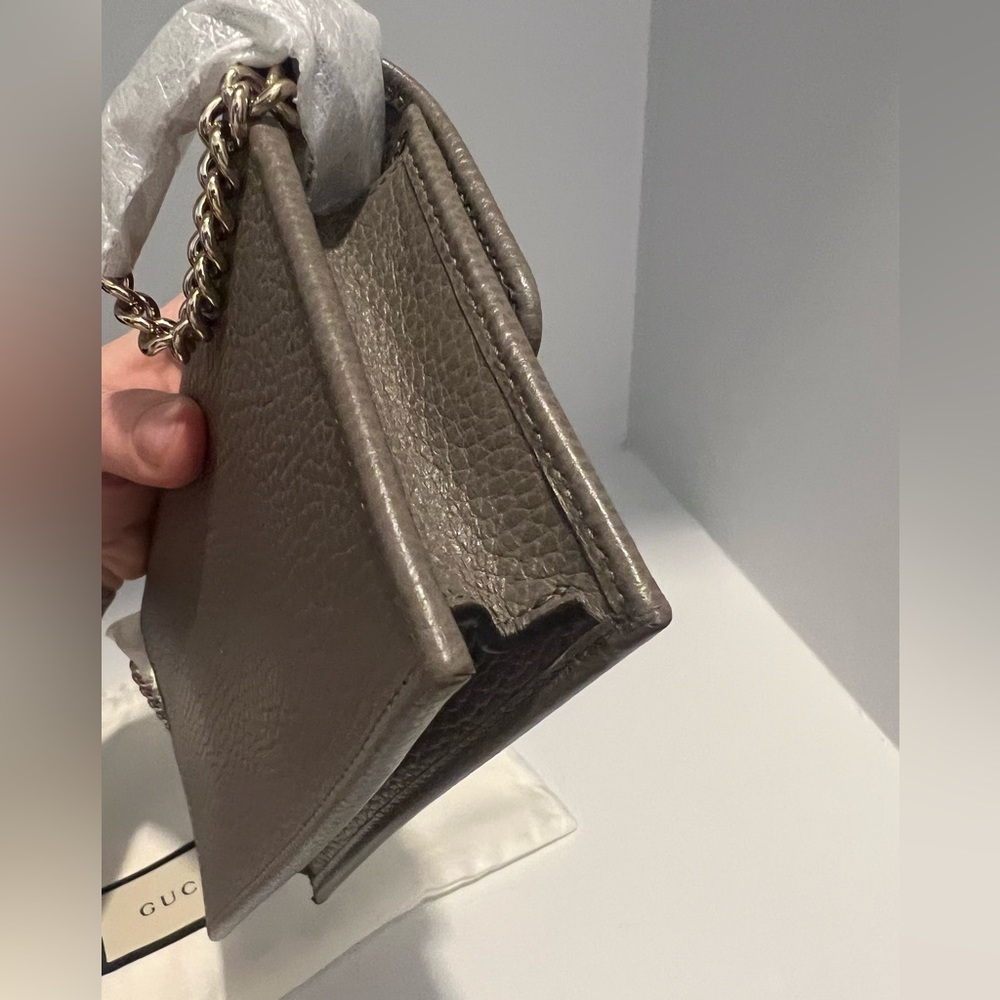 NEW Gucci GG Interlocking Wallet on Chain Grey - Picture 2 of 10
